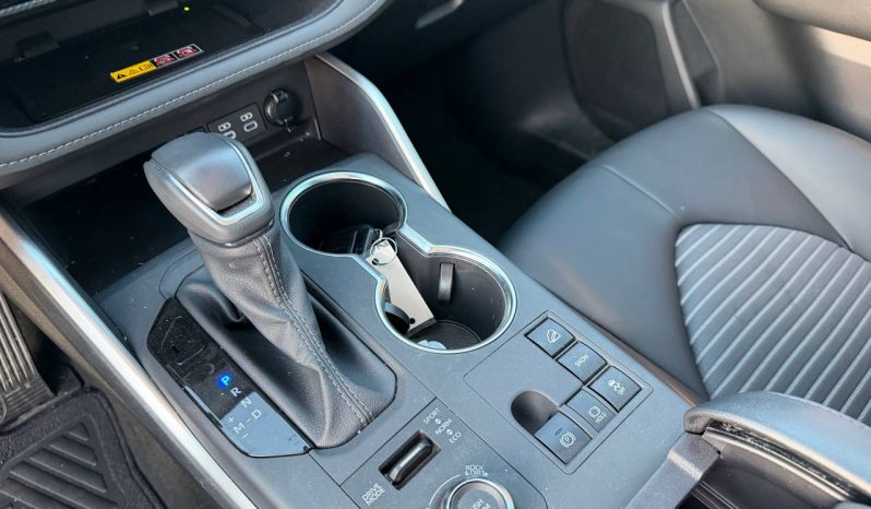 
TOYOTA HIGHLANDER XSE, 2026 (2025) full									