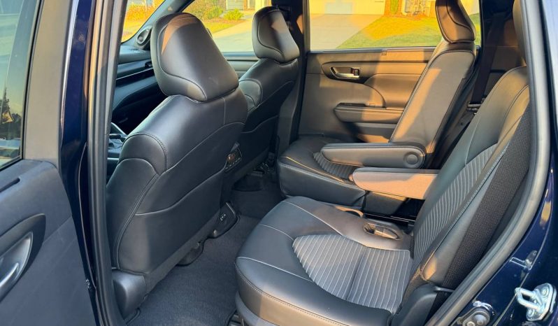 
TOYOTA HIGHLANDER XSE, 2026 (2025) full									