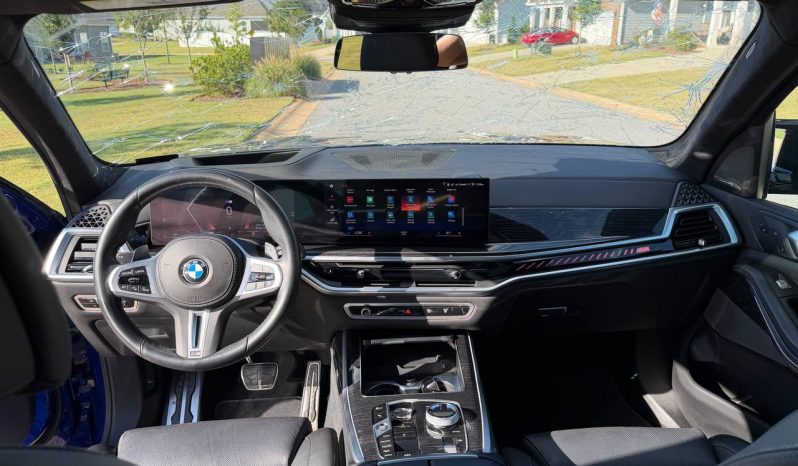 
BMW X7 M60I, 2023 (2022) full									