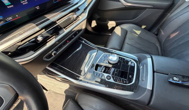 
BMW X7 M60I, 2023 (2022) full									