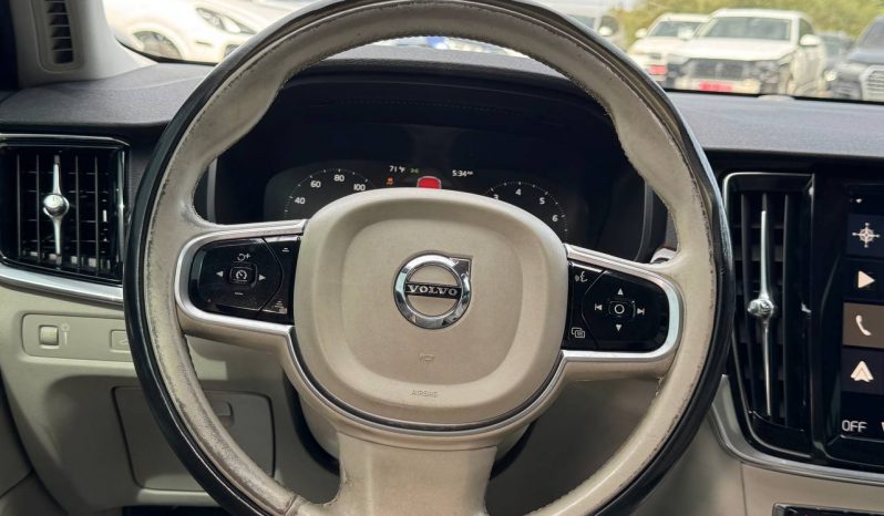 
VOLVO S90 T5 MOMENTUM, 2017 (2016) full									