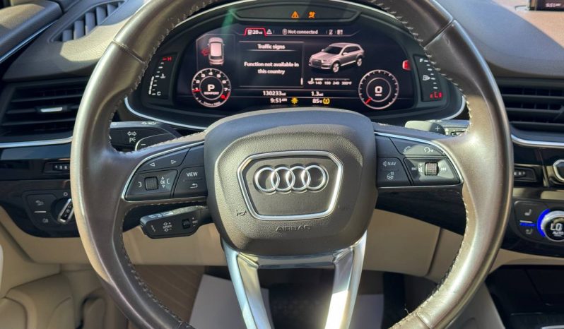 
AUDI Q7 3.0T PREMIUM, 2018 (2017) full									