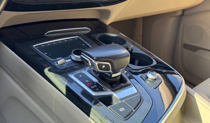 
AUDI Q7 3.0T PREMIUM, 2018 (2017) full									
