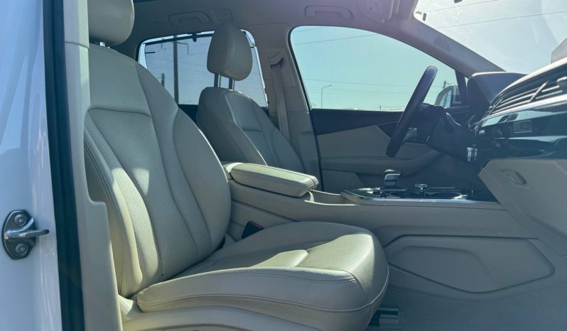 
AUDI Q7 3.0T PREMIUM, 2018 (2017) full									