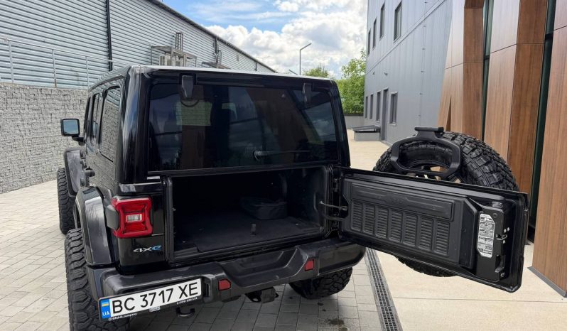 
JEEP WRANGLER UNLIMITED SAHARA 4XE, 2021 full									