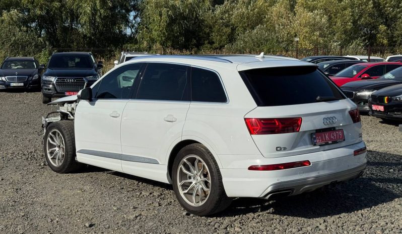 
AUDI Q7 3.0T PREMIUM, 2018 (2017) full									