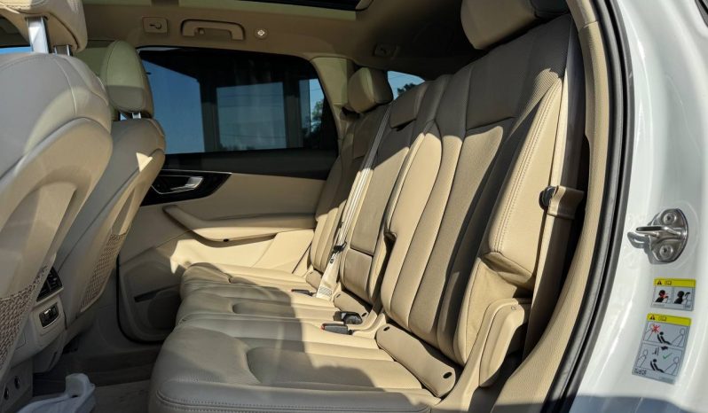 
AUDI Q7 3.0T PREMIUM, 2018 (2017) full									