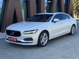 VOLVO S90 T5 MOMENTUM, 2018 (2017)
