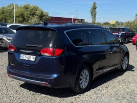 CHRYSLER PACIFICA TOURING L, 2019