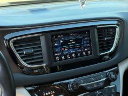 
CHRYSLER PACIFICA TOURING L, 2019 full									