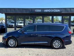 
CHRYSLER PACIFICA TOURING L, 2019 full									