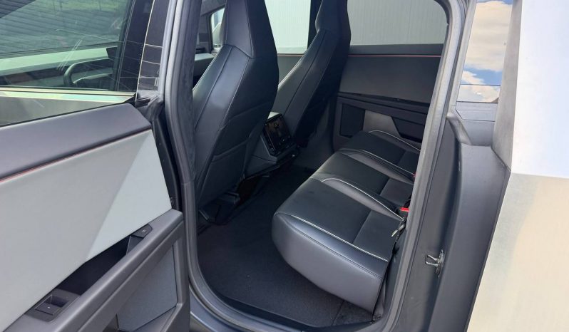 
TESLA CYBERTRUCK, 2024 full									