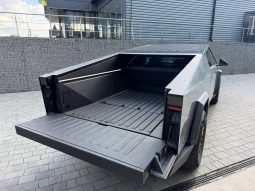 TESLA CYBERTRUCK, 2024