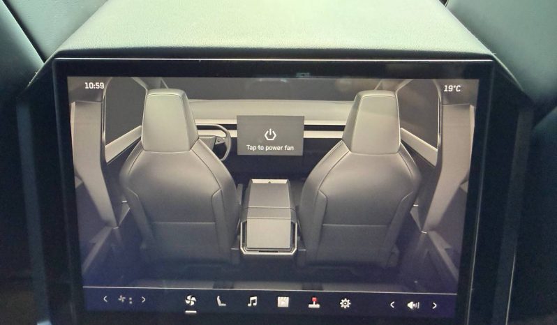 
TESLA CYBERTRUCK, 2024 full									