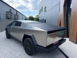 TESLA CYBERTRUCK, 2024