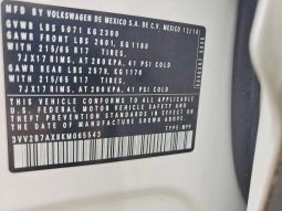
VOLKSWAGEN TIGUAN SE, 2019 full									