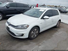 VOLKSWAGEN E-GOLF SE, 2019 (2018)