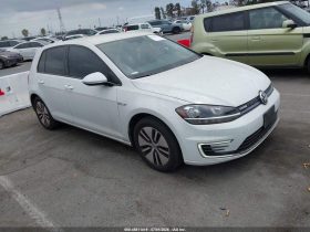 VOLKSWAGEN E-GOLF SE, 2019 (2018)