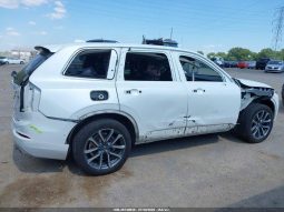 
VOLVO XC90 T6 MOMENTUM, 2017 (2016) full									
