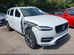 
VOLVO XC90 T6 MOMENTUM, 2017 (2016) full									