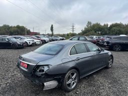 
MERCEDES-BENZ E 300 4MATIC, 2017 (2016) full									