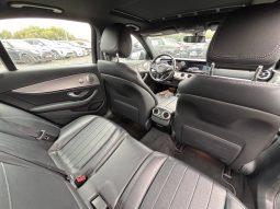
MERCEDES-BENZ E 300 4MATIC, 2017 (2016) full									