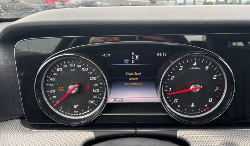 
MERCEDES-BENZ E 300 4MATIC, 2017 (2016) full									