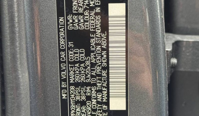 
VOLVO XC90 T6, 2017 (2016) full									