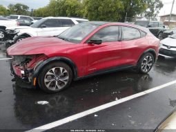 FORD MUSTANG MACH-E PREMIUM, 2021 (2020)