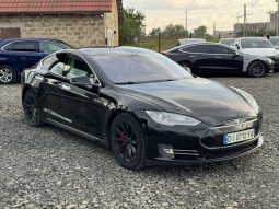 
TESLA MODEL S 90,2013 full									