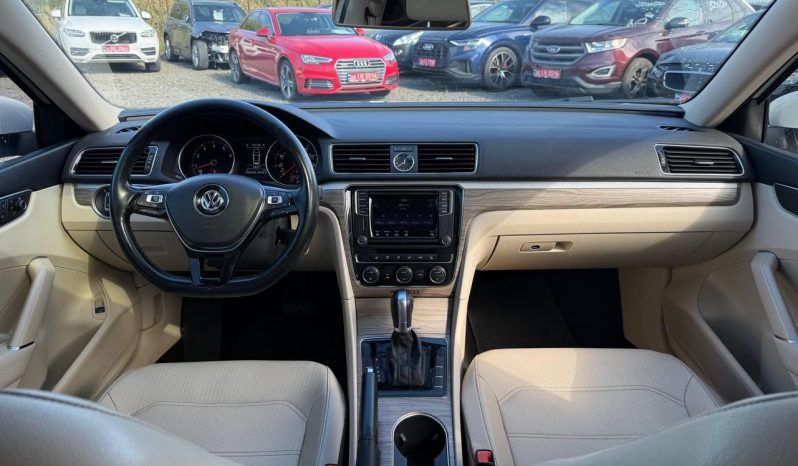 
VOLKSWAGEN PASSAT SE, 2016 ( 2015 ) full									
