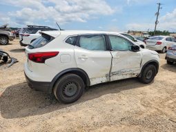 
NISSAN ROGUE SPORT S, 2018 full									