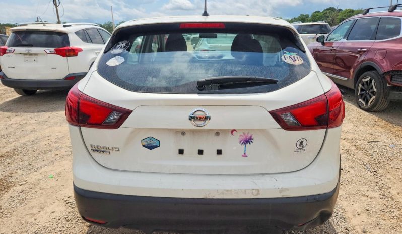 
NISSAN ROGUE SPORT S, 2018 full									