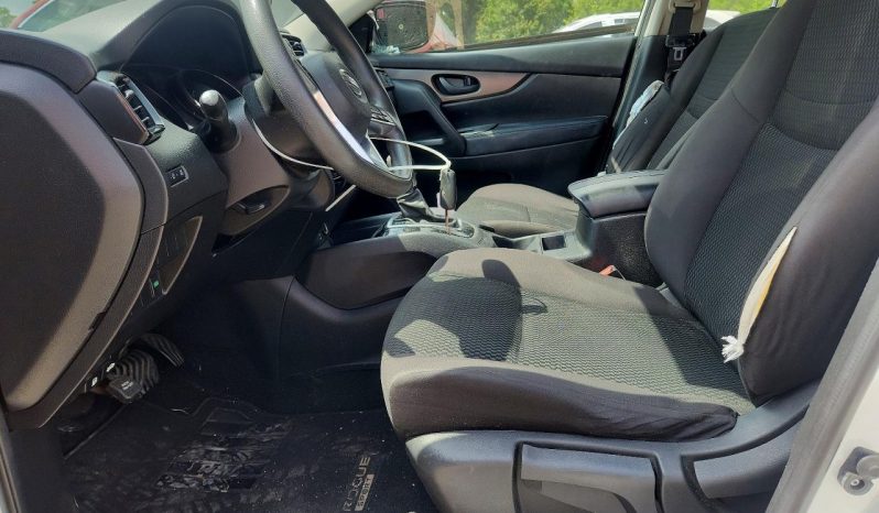 
NISSAN ROGUE SPORT S, 2018 full									