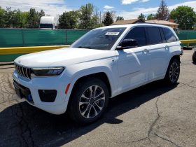 JEEP GRAND CHEROKEE OVERLAND 4XE, 2023 (2022)
