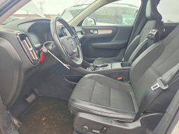 
VOLVO XC40 T4 MOMENTUM, 2020 (2019) full									