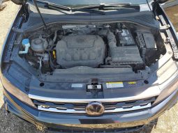 
VOLKSWAGEN TIGUAN SE R-LINE BLACK, 2021 (2020) full									