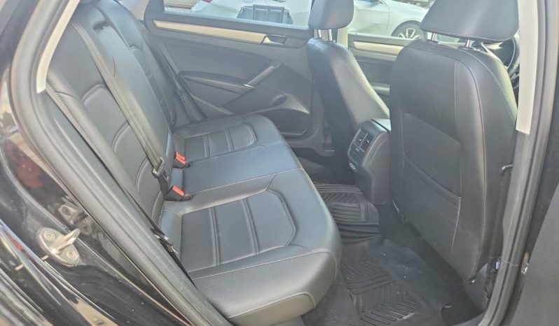 
VOLKSWAGEN PASSAT SE, 2020 full									
