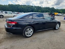 VOLKSWAGEN PASSAT SE, 2020
