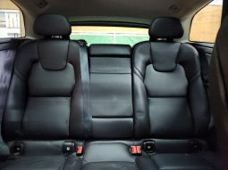 
VOLVO XC60 T6 MOMENTUM, 2018 (2017) full									