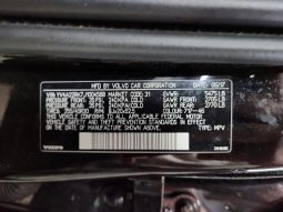 
VOLVO XC60 T6 MOMENTUM, 2018 (2017) full									