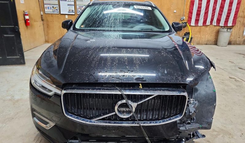 
VOLVO XC60 T6 MOMENTUM, 2018 (2017) full									