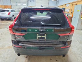 VOLVO XC60 T6 MOMENTUM, 2018 (2017)