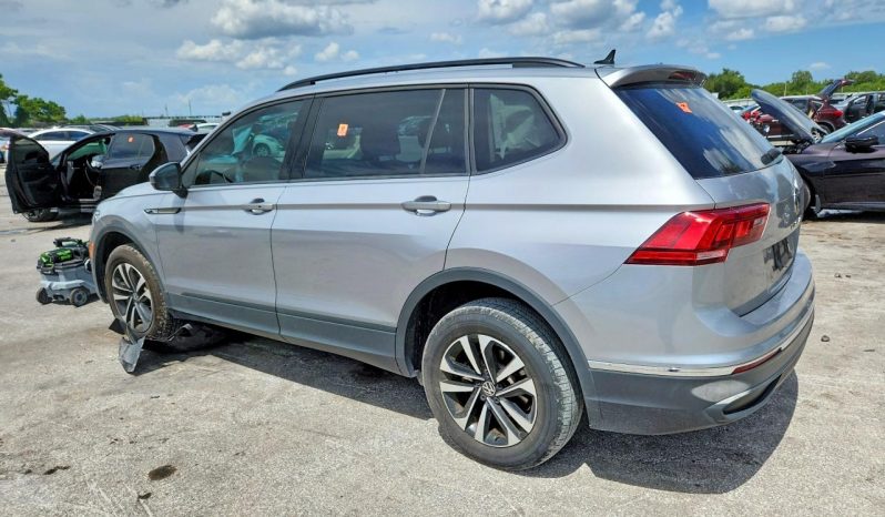 
VOLKSWAGEN TIGUAN S, 2022 (2021) full									