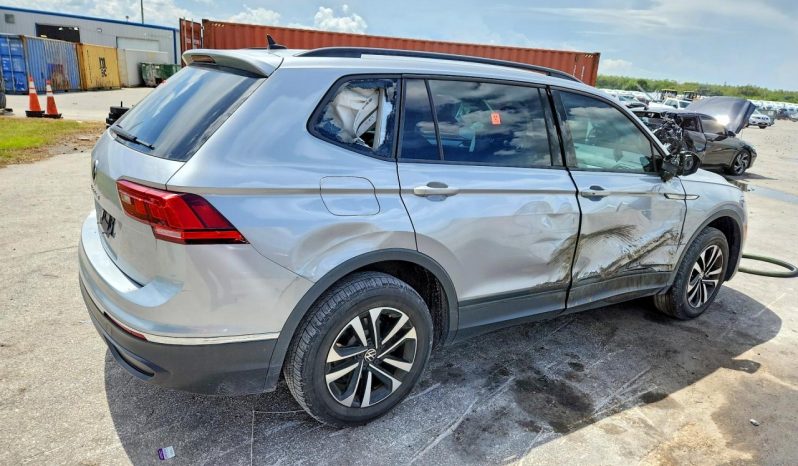 
VOLKSWAGEN TIGUAN S, 2022 (2021) full									