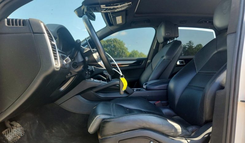 
PORSCHE CAYENNE, 2019 full									