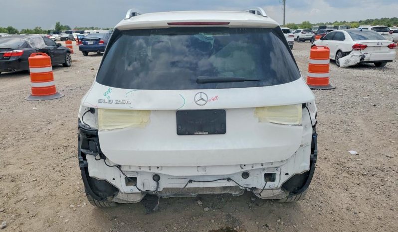 
MERCEDES-BENZ GLB 250, 2020 full									