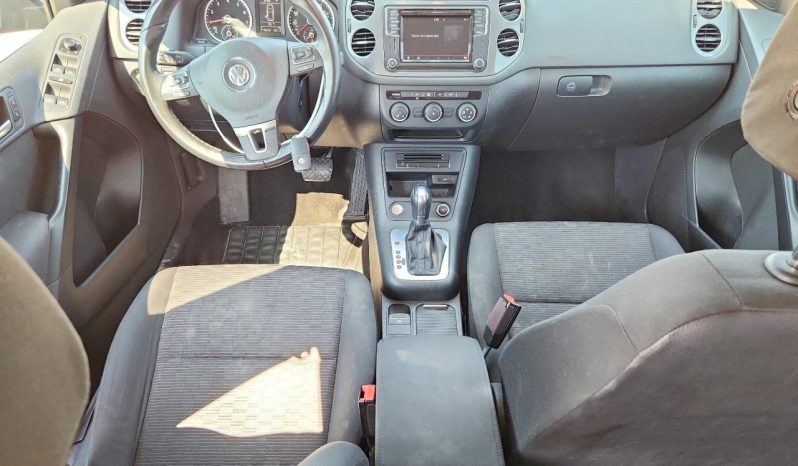
VOLKSWAGEN TIGUAN S, 2017 full									