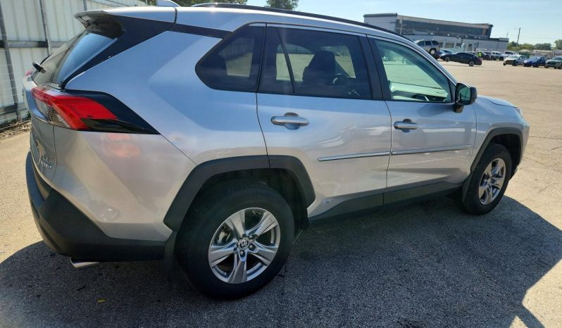 
TOYOTA RAV4 LE, 2024 Ⓟ full									