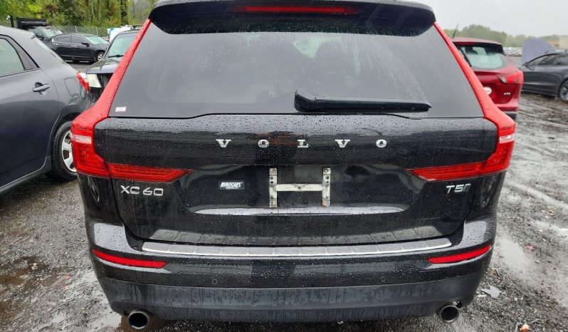 
VOLVO XC60 T5 MOMENTUM, 2018 full									